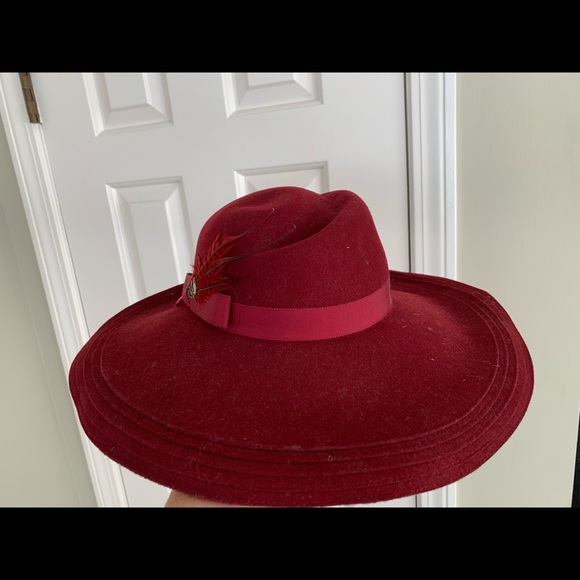 ADOLFO NY Paris women’s wool felt hat